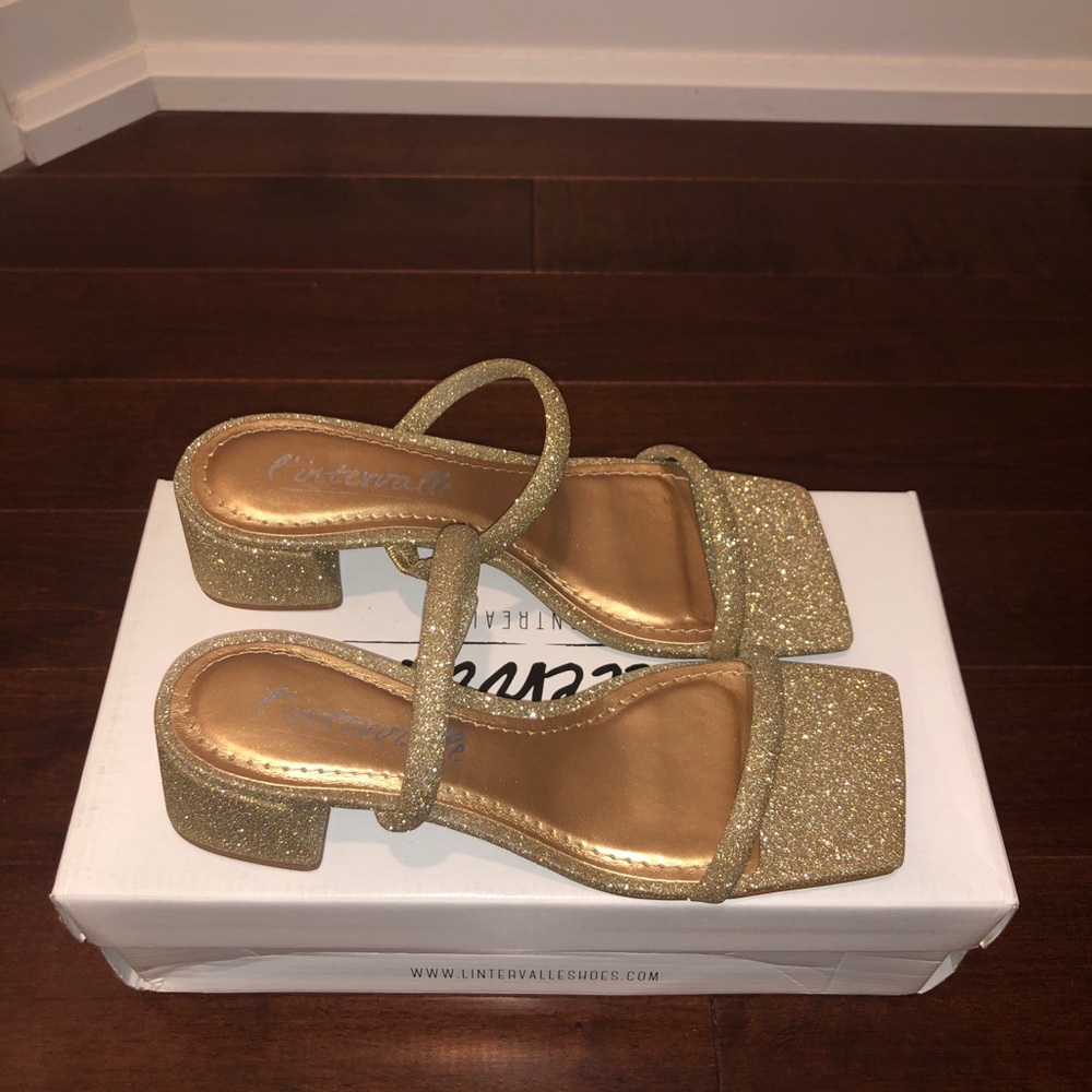 NEW L'INTERVALLE Luanne Gold Glitter Heeled Sandals | Size 37 EU